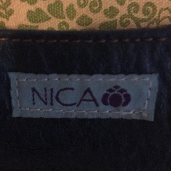 Purse - Picture 3 of 4